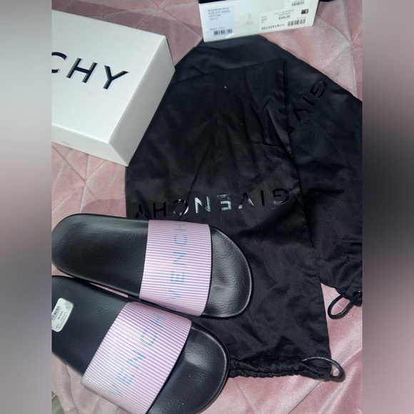 GIVENCHY SLIDES - Picture 3 of 6